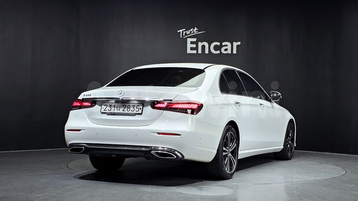Mercedes Benz E Class 2020 — 2