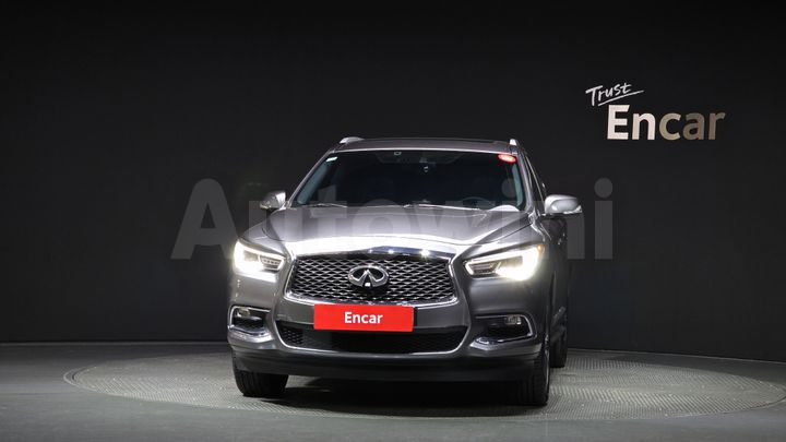 Infiniti QX 2017 — 3