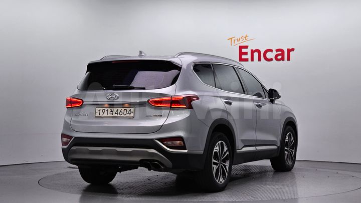 Hyundai SantaFe 2019 — 2