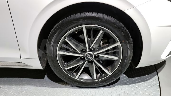 Hyundai Grandeur 2022 — 5