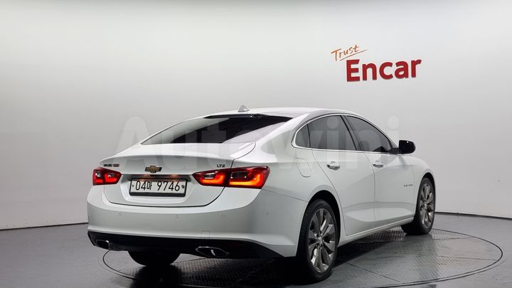 Chevrolet Malibu 2018 — 2