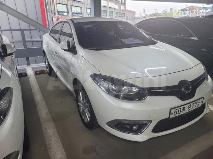 Renault SM3 2015 — 2