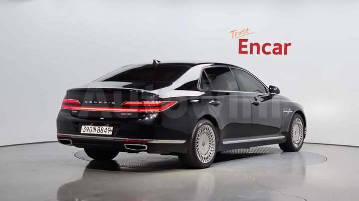 Genesis G90 2020 — 2