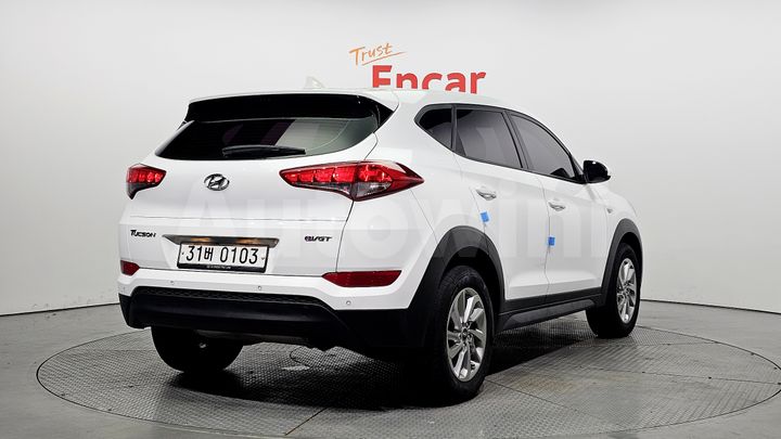 Hyundai Tucson 2016 — 2