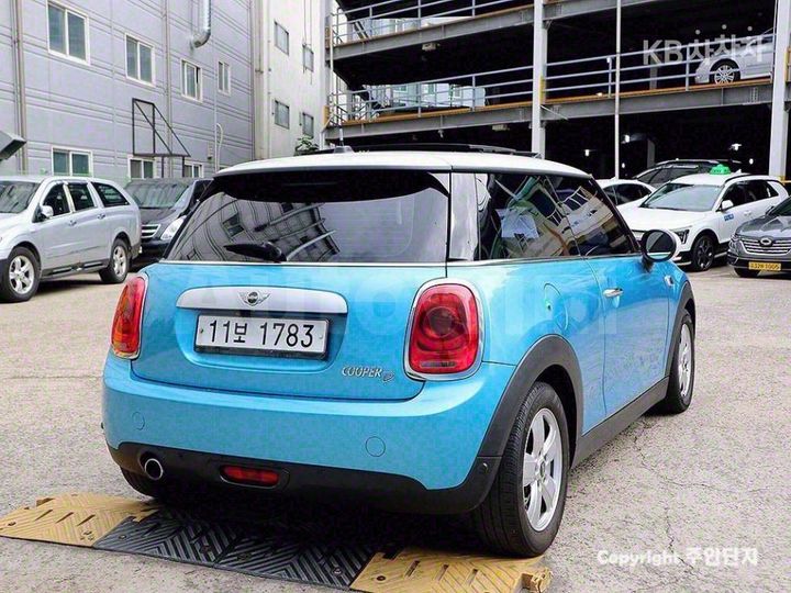 Mini Cooper 2015 — 4