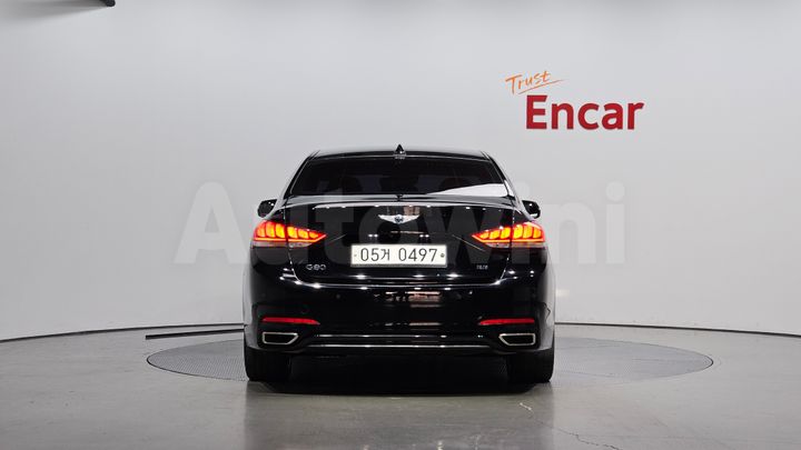 Genesis G80 2017 — 4