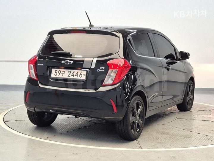 Chevrolet Spark 2018 — 3