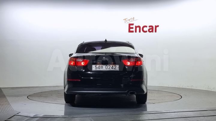 Kia K5 2015 — 4