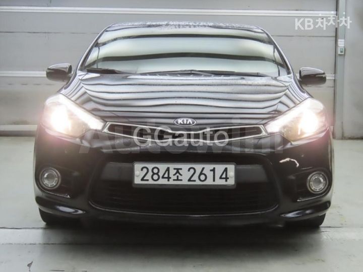 Kia K3 2015 — 2