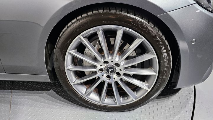 Mercedes Benz E Class 2018 — 5