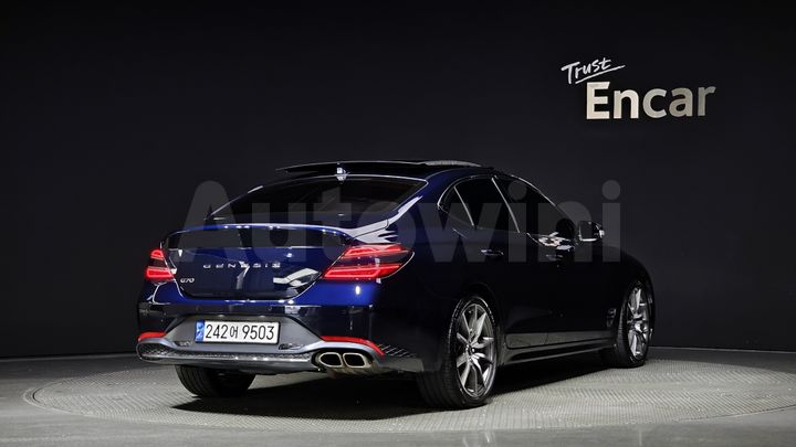 Genesis G70 2021 — 2