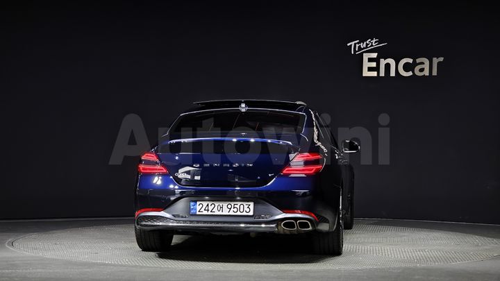 Genesis G70 2021 — 4