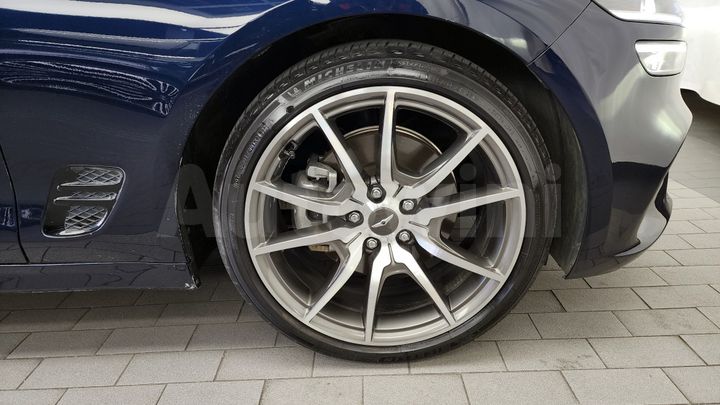 Genesis G70 2021 — 5