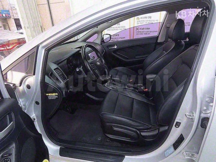 Kia K3 2015 — 5