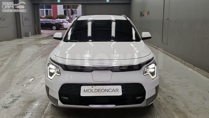 Kia Niro 2023 — 3