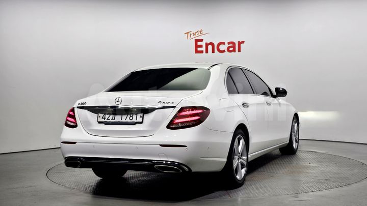 Mercedes Benz E Class 2018 — 2