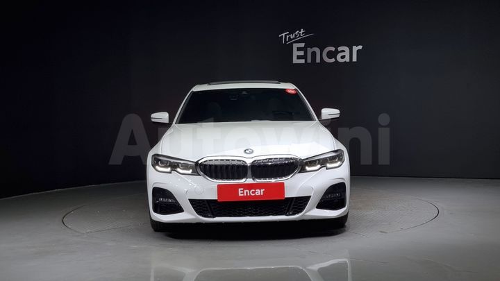 BMW 3 Series 2021 — 3