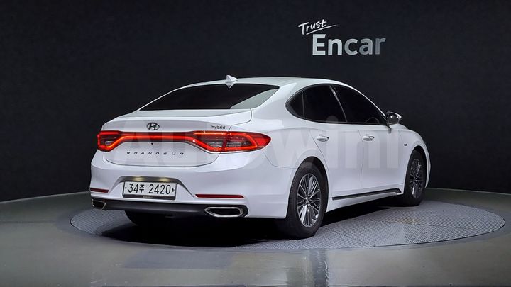 Hyundai Grandeur 2018 — 2