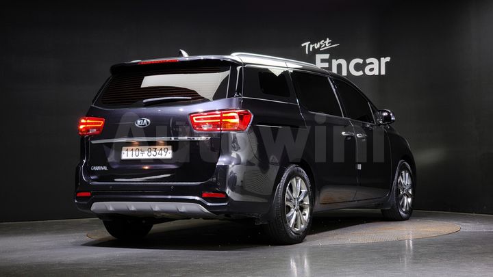 Kia Carnival 2019 — 2