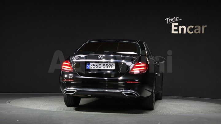 Mercedes Benz E Class 2020 — 4