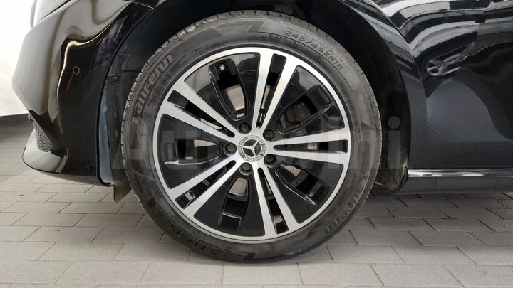 Mercedes Benz E Class 2020 — 5