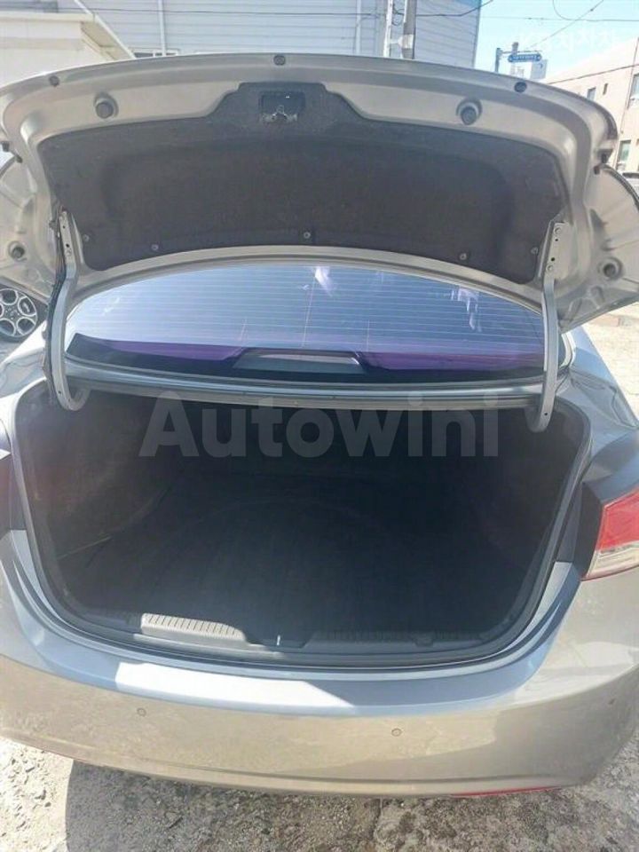 Hyundai Avante 2014 — 5
