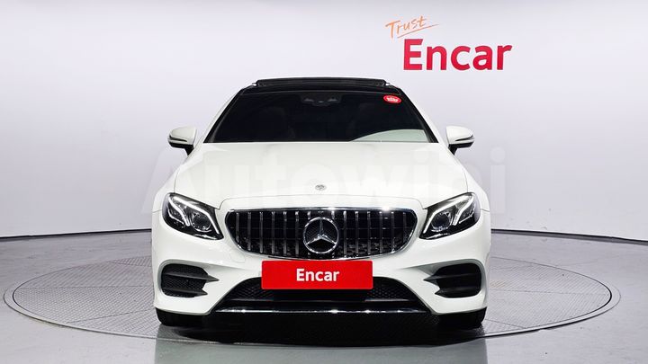 Mercedes Benz E Class 2019 — 3