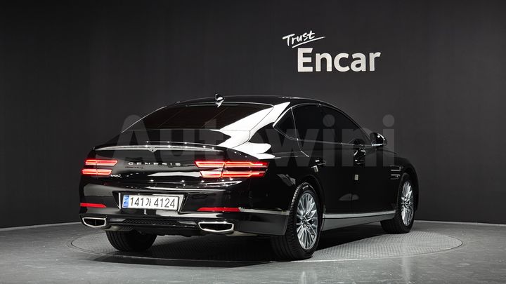 Genesis G80 2024 — 2
