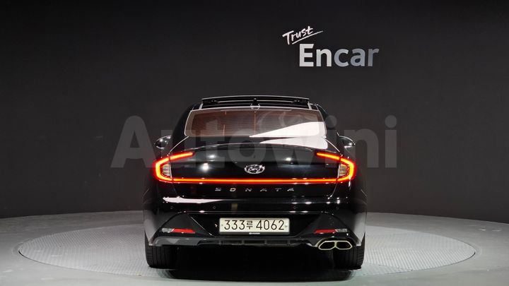 Hyundai Sonata 2023 — 4