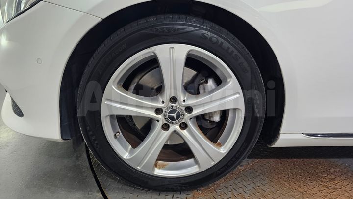 Mercedes Benz E Class 2018 — 5