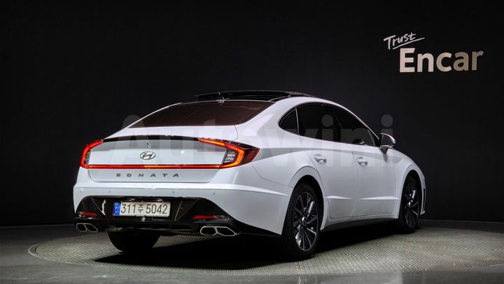Hyundai Sonata 2023 — 2