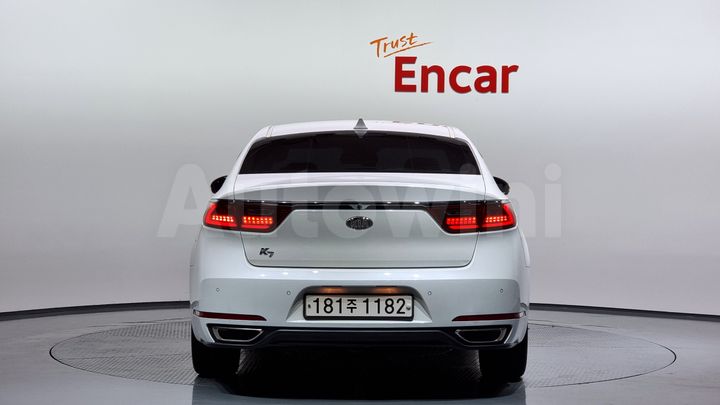 Kia K7 2018 — 4