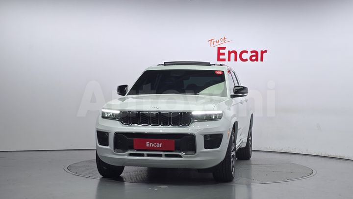 Jeep Cherokee 2023 — 3
