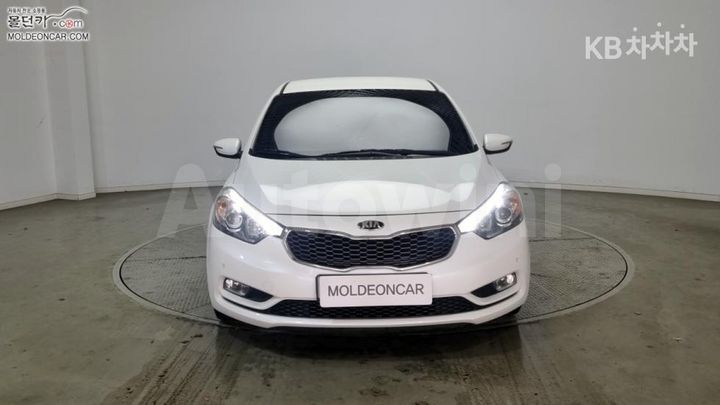 Kia K3 2015 — 3