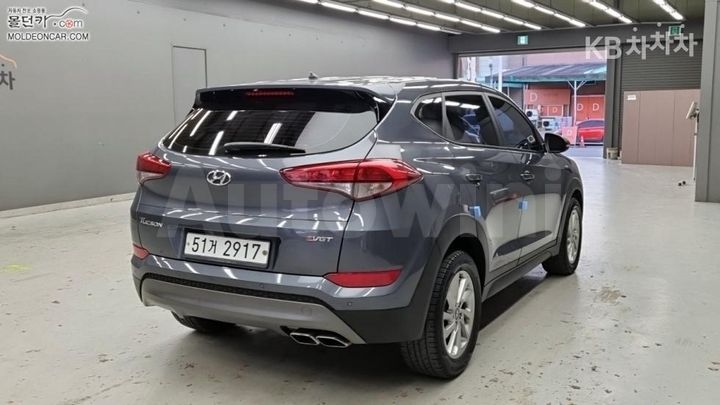 Hyundai Tucson 2016 — 2