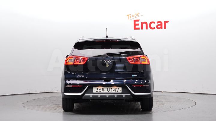 Kia Niro 2017 — 4