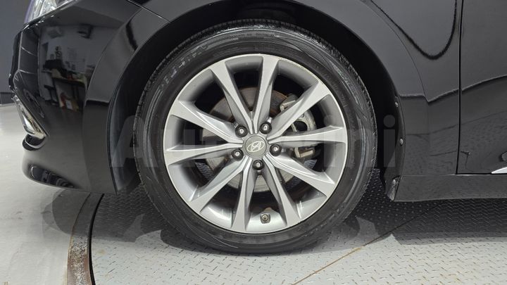 Hyundai Grandeur 2016 — 5