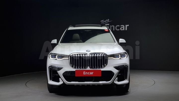 BMW X7 2021 — 3