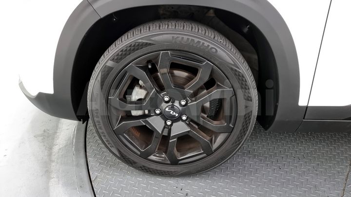 Kia Seltos 2023 — 5