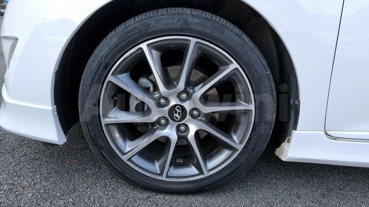 Hyundai Avante 2014 — 5