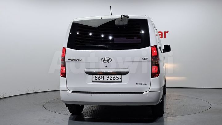 Hyundai Starex 2016 — 4