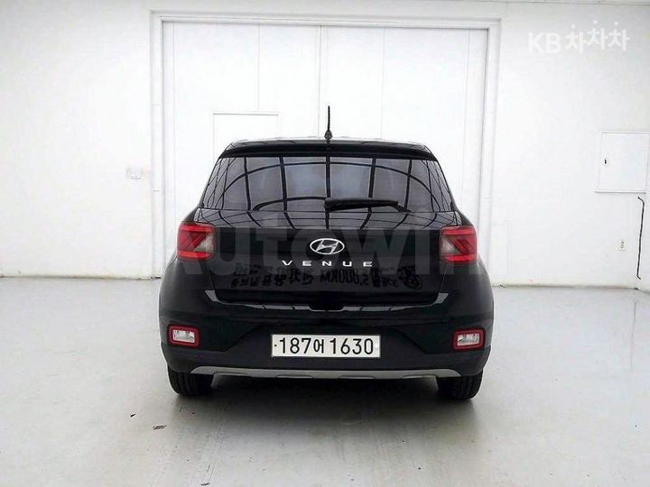 Hyundai Venue 2020 — 3