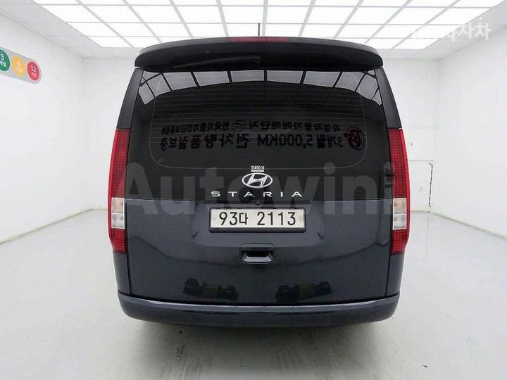Hyundai Staria 2022 — 3