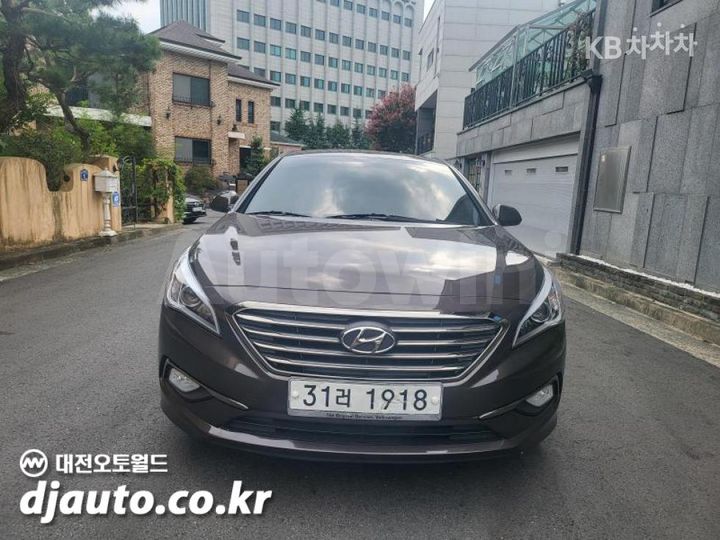 Hyundai Sonata 2015 — 2