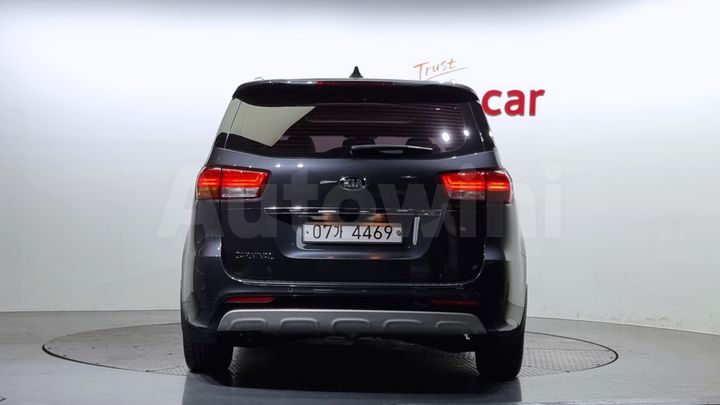 Kia Carnival 2018 — 4
