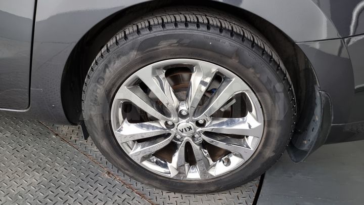 Kia Carnival 2018 — 5