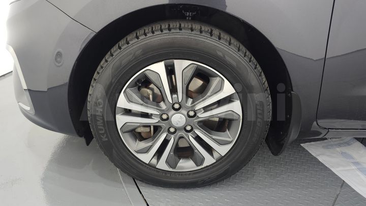 Kia Carnival 2019 — 5
