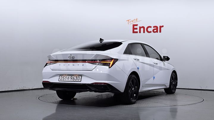Hyundai Avante 2021 — 2