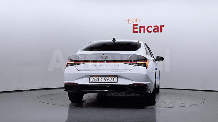 Hyundai Avante 2021 — 4