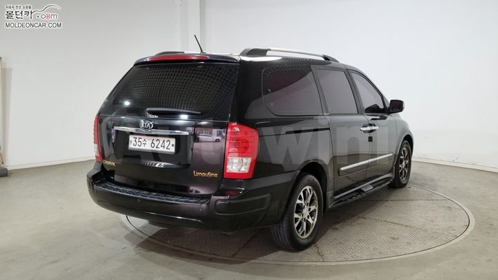 Kia Carnival 2013 — 2